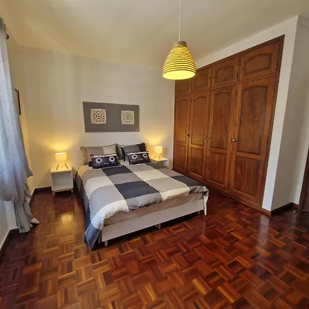 7 Francos - Santa Cruz, Torres Vedras Силвейра